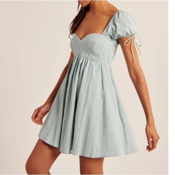 Abercrombie & Fitch Dresses & Skirts - Abercrombie Tie Puff Sleeve Bow Babydoll Dress